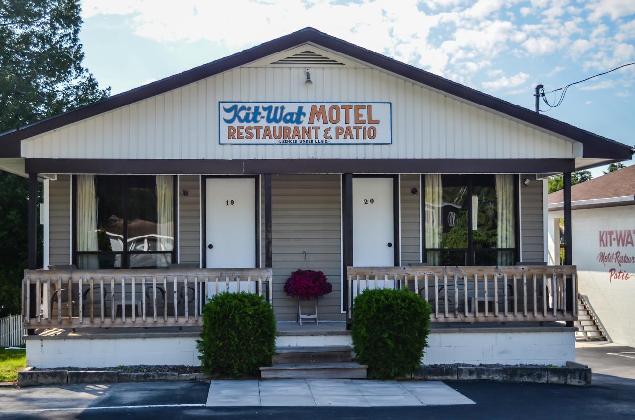 Kit Wat & Marina Hotel Sauble Beach